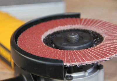 Круг лепестковый торцевой Ø150 P-60 Круг лепестковый торцевой Ø150 P-60